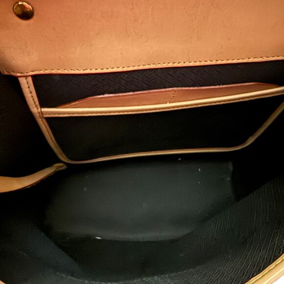 Dooney & Bourke Vintage Cabriolet Red Small Flap Bag Purse - Picture 13 of 13